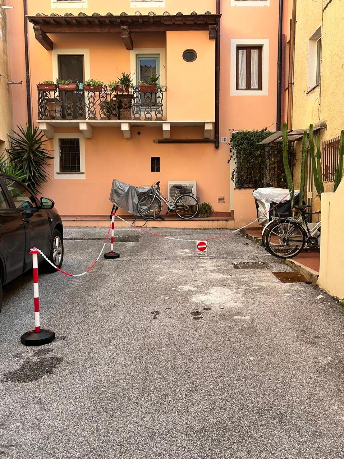 Apartamento Saliscendi Pietrasanta Exterior foto